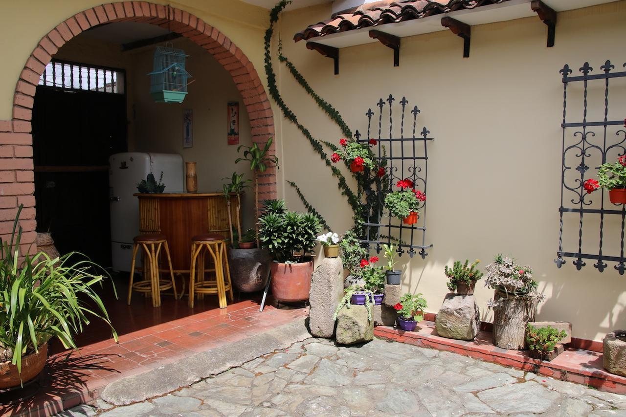 La Casa De Mima Bed and Breakfast Popayan Exteriör bild