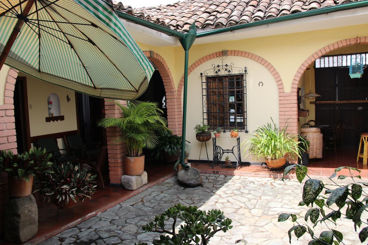 La Casa De Mima Bed and Breakfast Popayan Exteriör bild